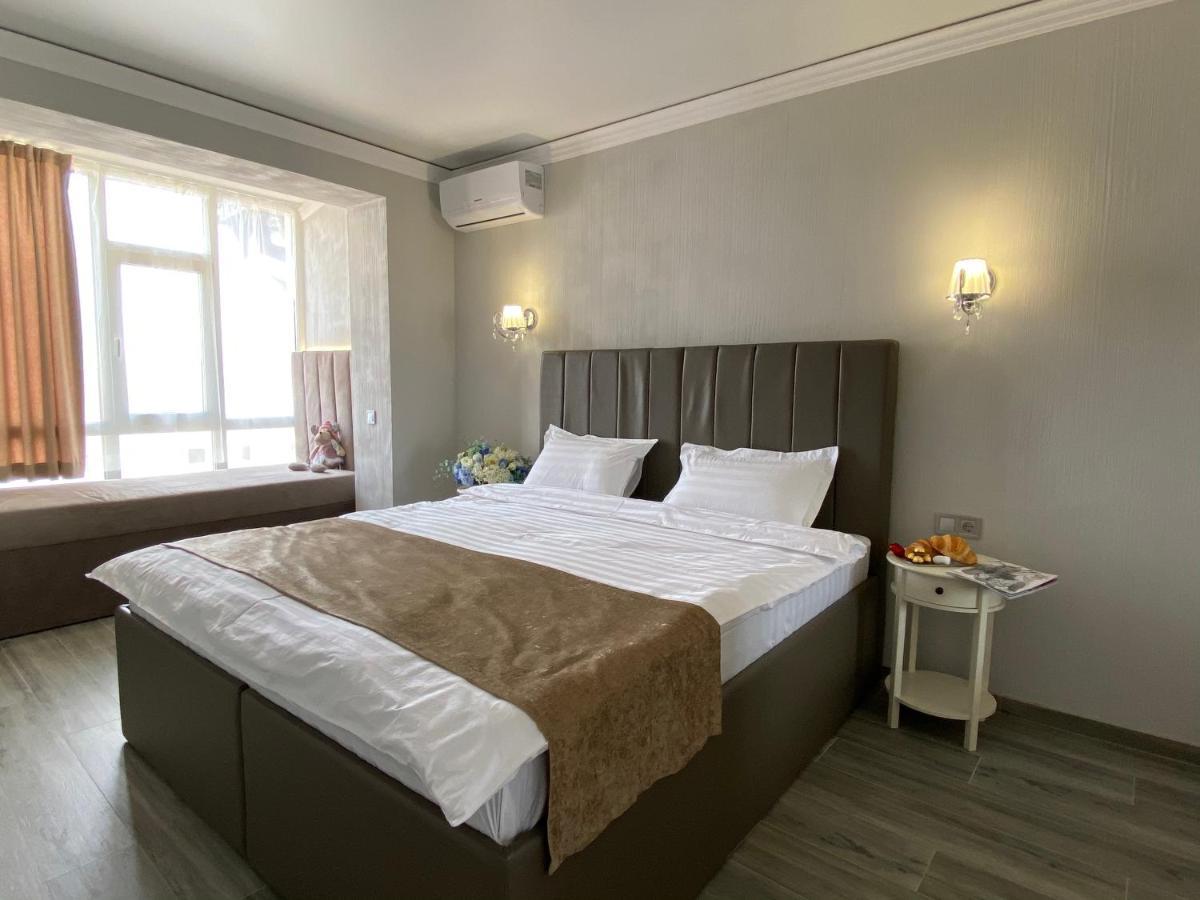 Apart Reserve Central Iwano-Frankiwsk Exterior foto